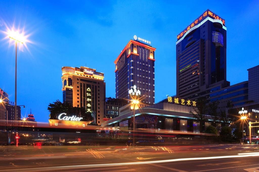 Lia! Chengdu Hotel Exterior photo